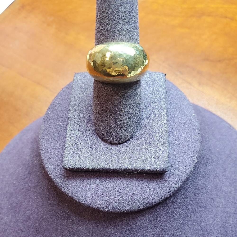 18kt Gold Ring